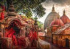 कामाख्या मंदिर का रहस्य: 3 दिन के लिए क्यों लाल हो जाती है ब्रह्मपुत्र नदी? जानिए गुवाहाटी के इस अनोखे चमत्कार की कहानी