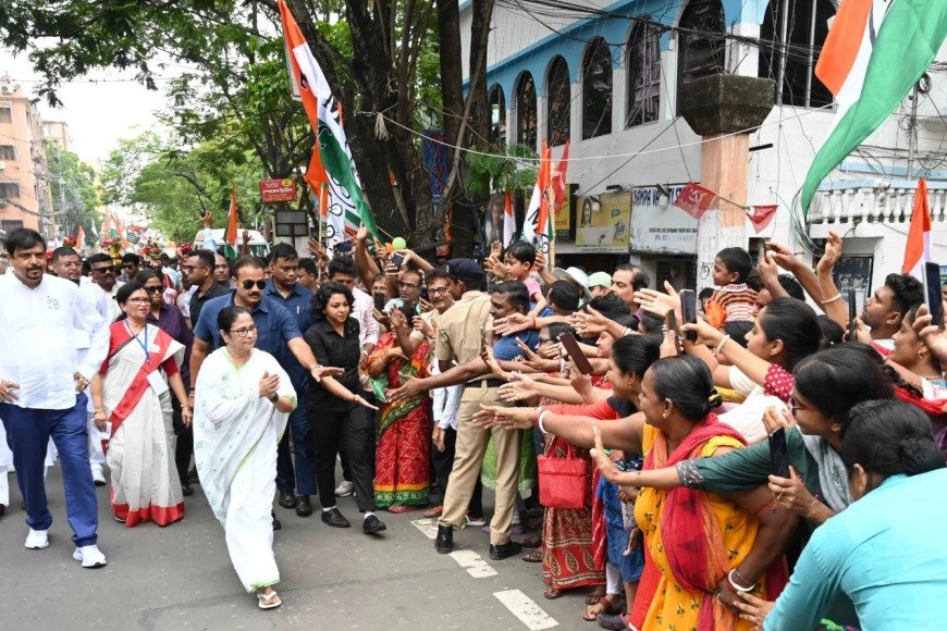 किसका होगा राजतिलक? पश्चिम बंगाल चुनाव के अंतिम चरण में बंपर मतदान, बढ़ी सियासी धड़कनें