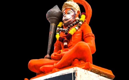 ज्येष्ठ महीने में क्यों खास होती है हनुमान जी की पूजा? जानिए धार्मिक महत्व