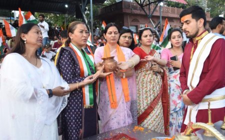 ‘ऑपरेशन सिंदूर’ के एक साल पूरे, वाराणसी में लोगों ने अनोखे अंदाज में दी श्रद्धांजलि
