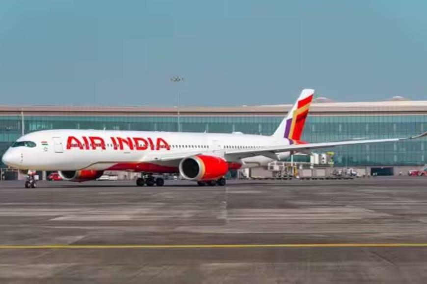 एयर ट्रैवल पर असर: ATF कीमतें बढ़ीं, इंटरनेशनल यात्रियों को देना होगा ज्यादा सरचार्ज