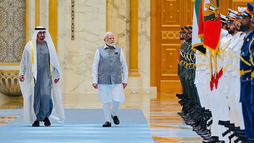 अबुधाबी में गूंजा मोदी-मोदी: UAE दौरे पर पीएम मोदी का शानदार स्वागत