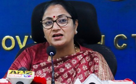दिल्ली में स्टार्टअप को नई उड़ान! रेखा गुप्ता कैबिनेट ने ₹400 करोड़ से ज्यादा की स्टार्टअप और इन्क्यूबेशन नीति को दी मंजूरी